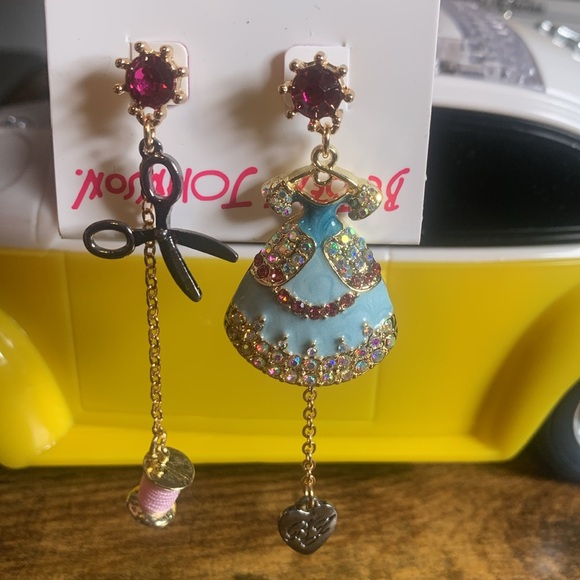 Betsey Johnson Jewelry - Betsey Johnson Earring - BRAND NEW